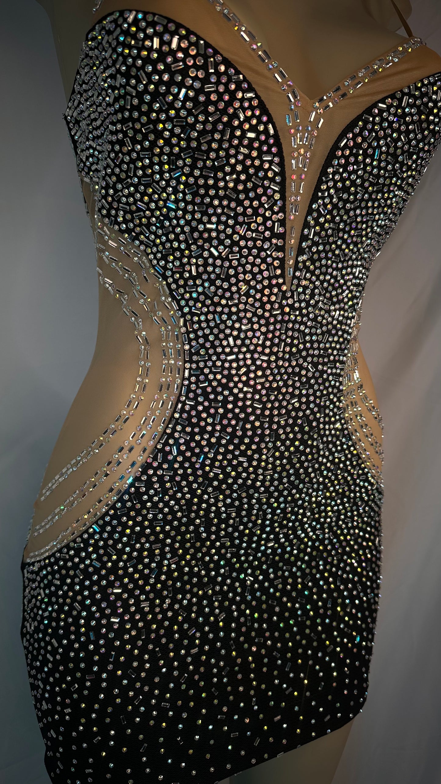 Black rhinestone dress curve illusion